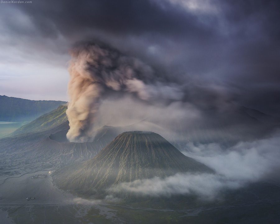 Incredible Indonesia Photo Workshop Bromo Eruption